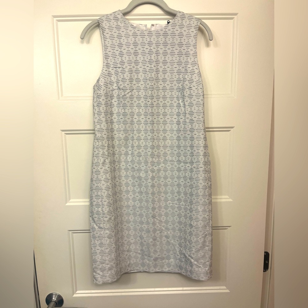 Grey and white Theory shift dress
